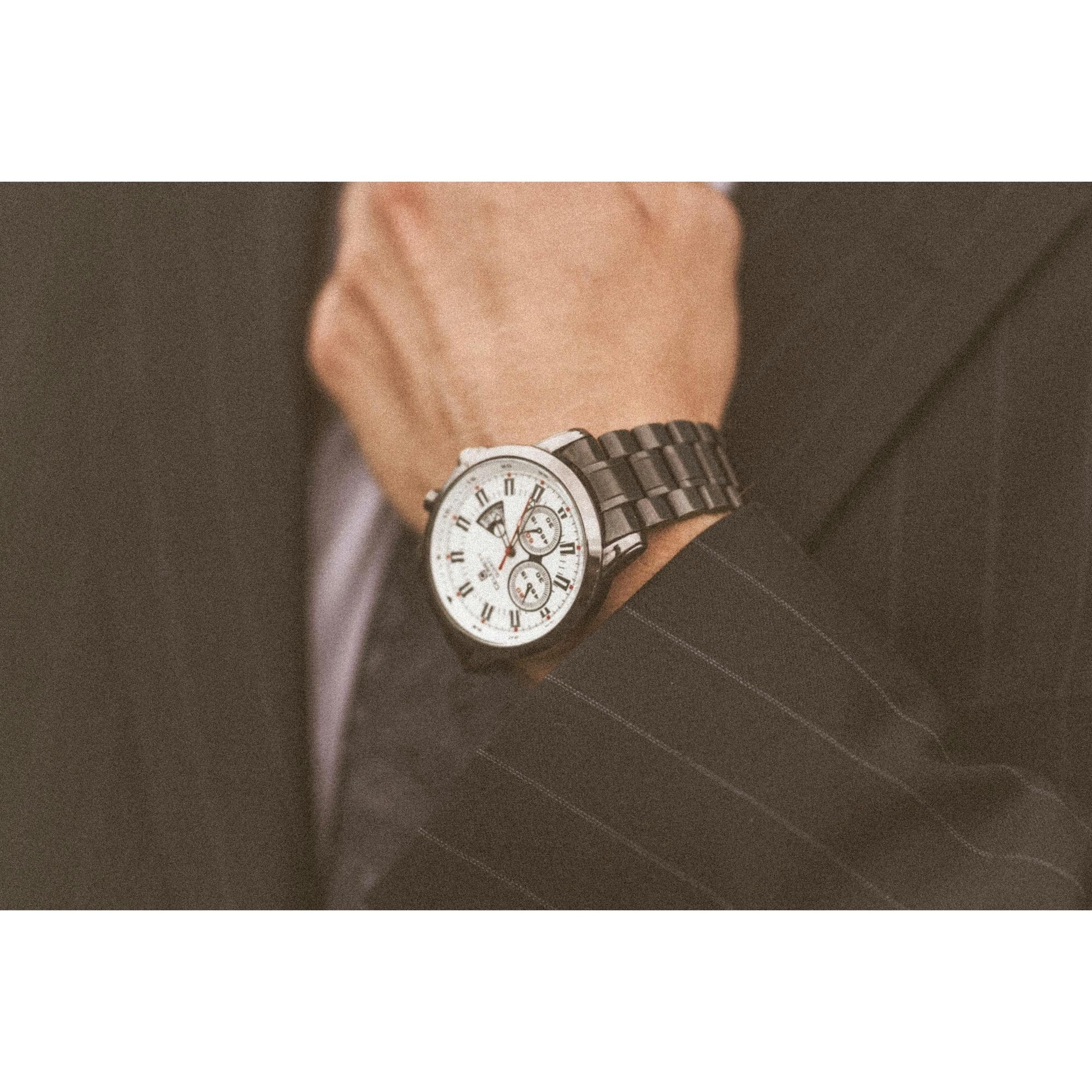 Çelik Kordonlu Erkek Saatleri